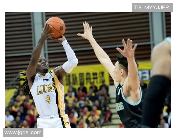 新疆广汇全力迎战劲敌巅峰对决展现球队实力与荣耀争锋