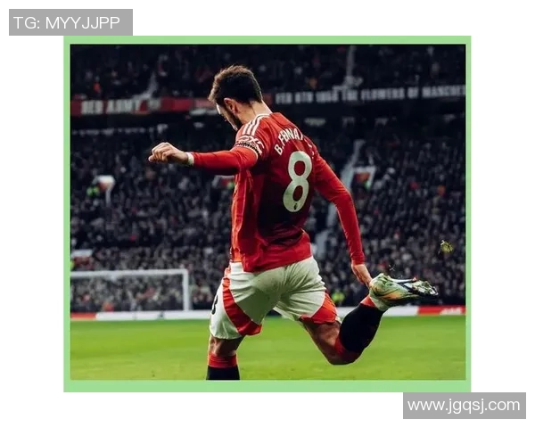 曼联在激烈对抗中迎战劲敌，球场上演绝妙攻防大战，悬念迭起引人入胜