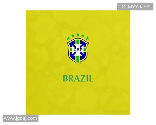 足球明星的荣耀与挑战：从赛场到生活的多重身份揭秘