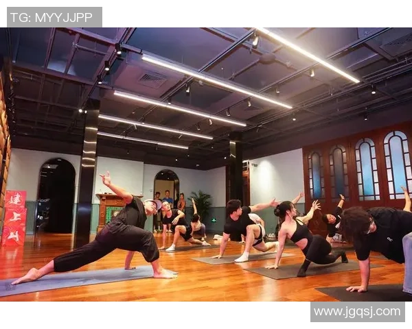 运动引领健康新潮流打造全方位健身生活方式促进身心平衡与活力提升